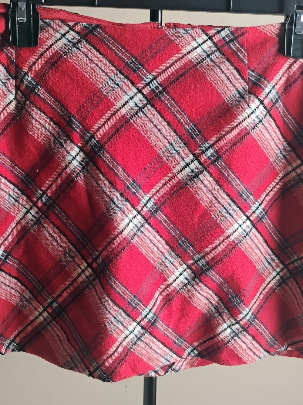 Women’s Size XL Red Plaid A-Line Skirt - Classic Casual Style